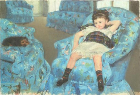 カサット青い肘掛椅子の少女1878年