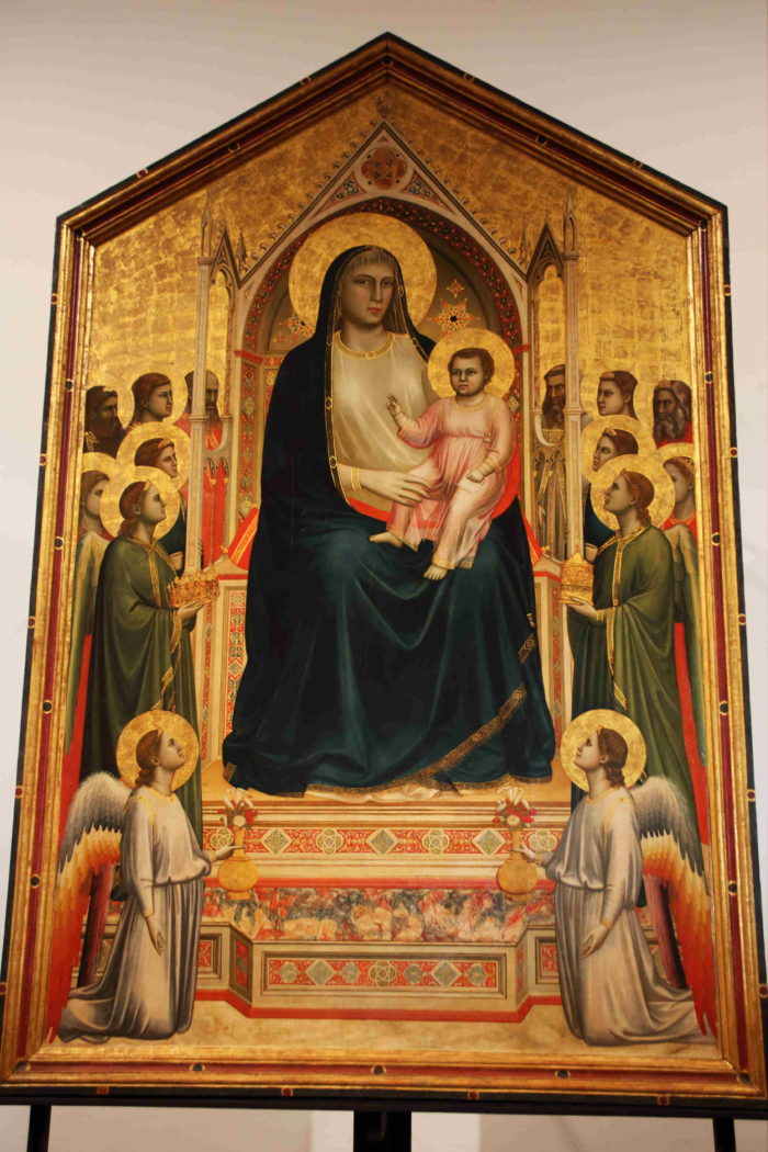 Giotto Di Bondone "Ognissanti Maesto" 聖母子と天使と聖人　1306-1310年